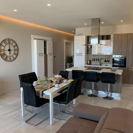 Apartmán Artist Terrace Mellieħa