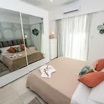 Апартаменты Artist Terrace