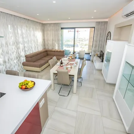 Artist Terrace Mellieha
