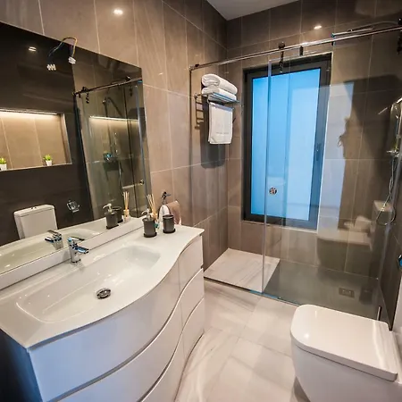 Artist Terrace Apartment Mellieha