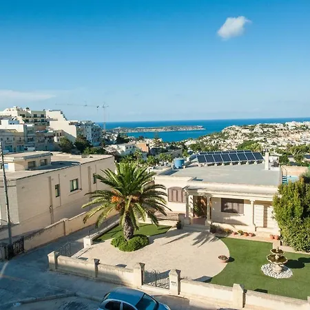 Artist Terrace Mellieha