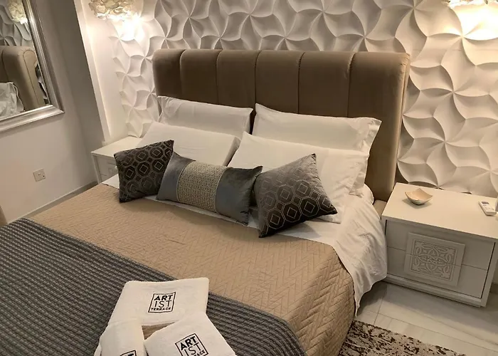 Artist Terrace 公寓 *