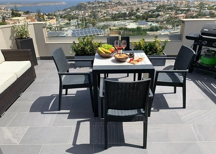 Apartment Artist Terrace *