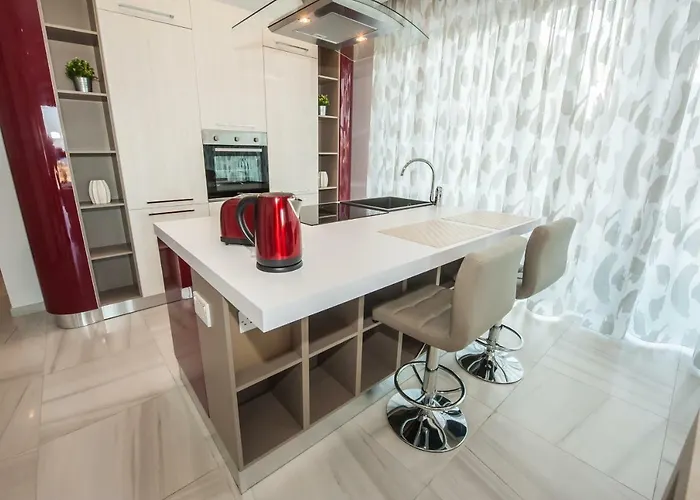 Apartment Artist Terrace *